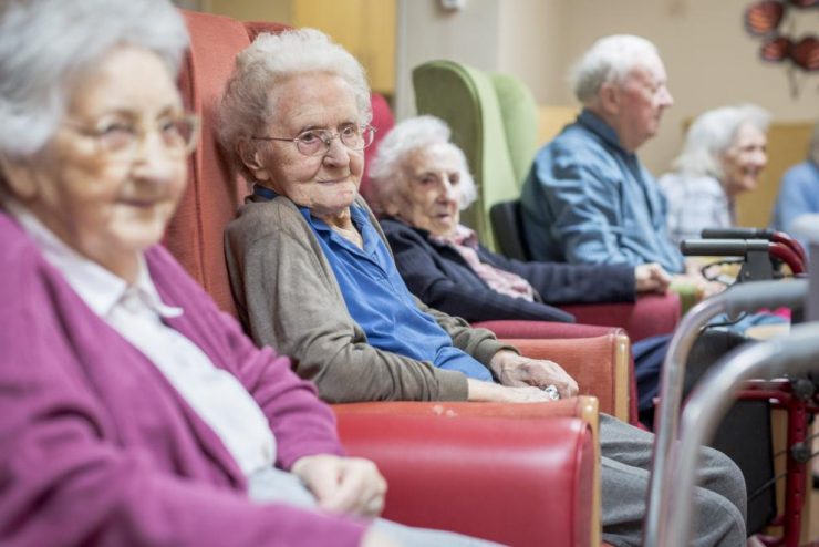 How to Choose an Elderly Care Home for Your Loved Ones in 5 Steps