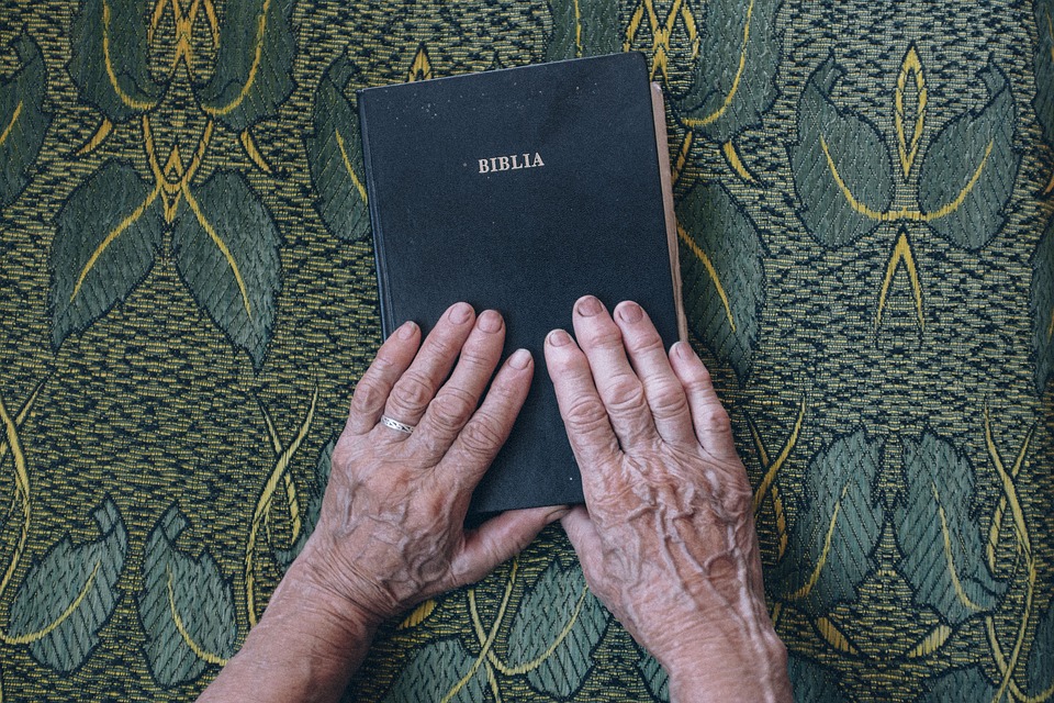 Aging in Christ: Great Bible Verses for the Elderly