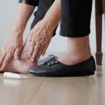 Swollen Feet in the Elderly: Causes and Treatments